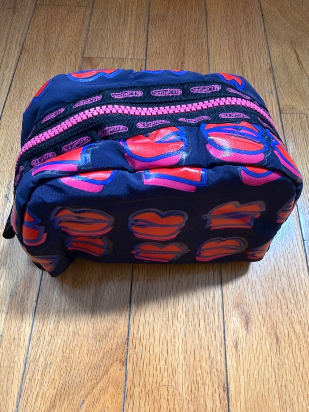 Albert Eboz x LeSportsac Navy Cosmetic Pouch with Pink & Red Lip Print